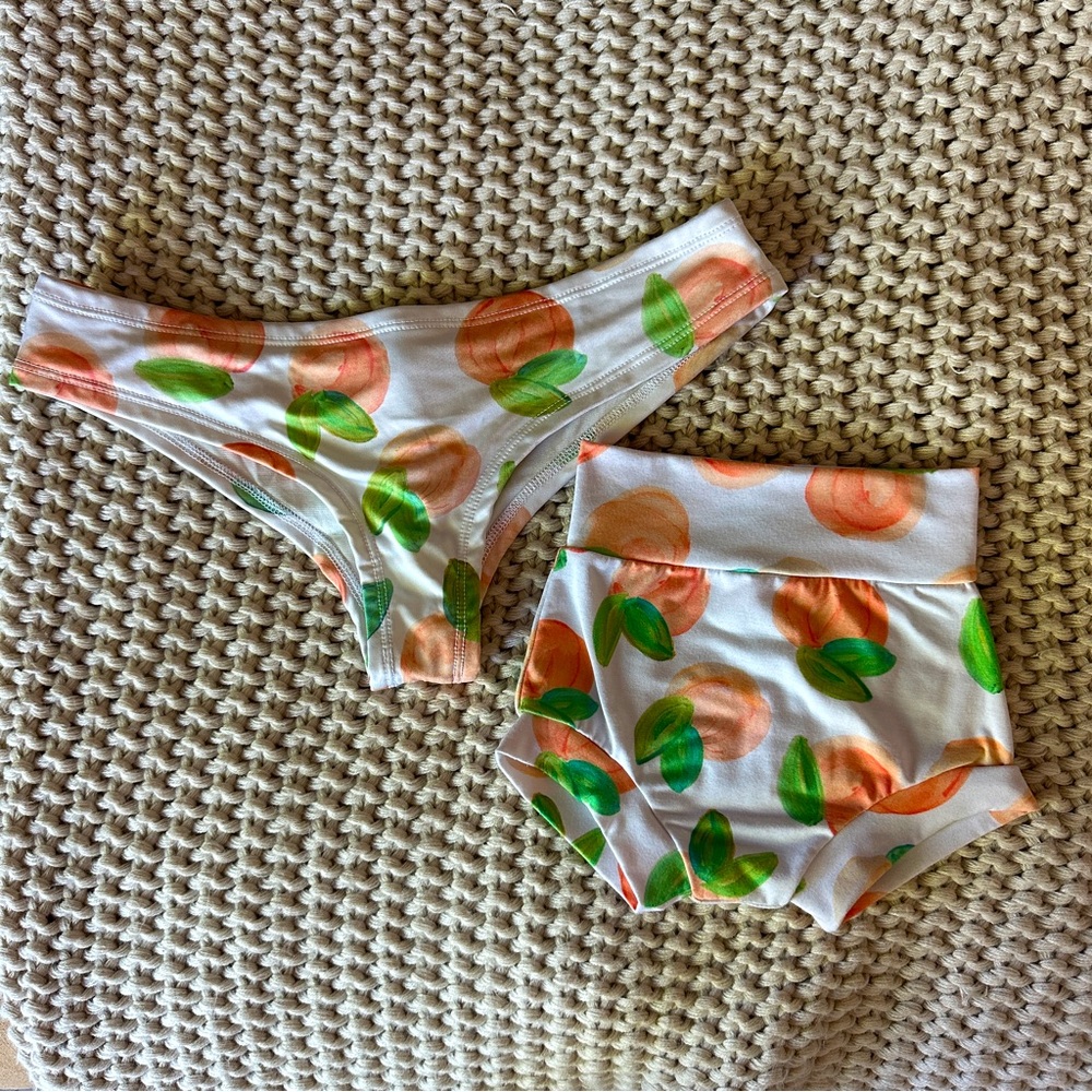 Mommy and Me Peach Bikini Bottoms 🍑
